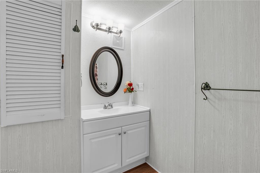 6 Bass Ln Property Photo 12
