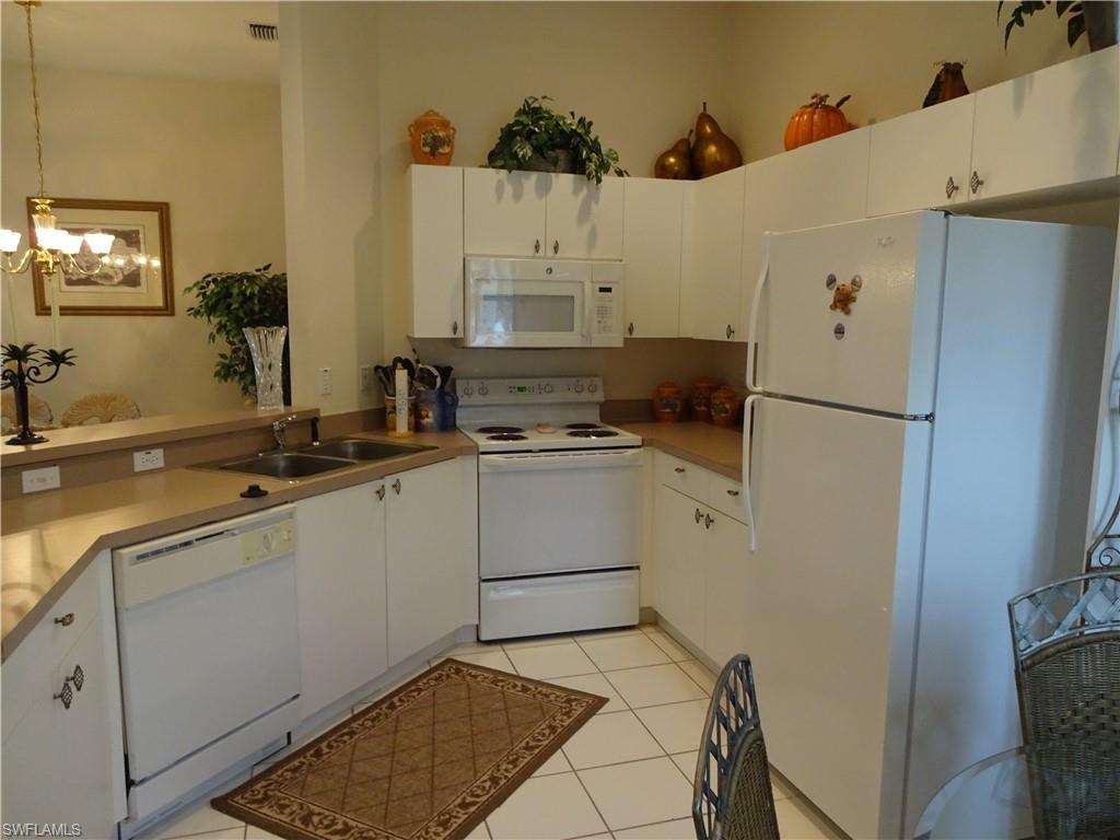 166 Vintage Cir # K201 Property Photo 12