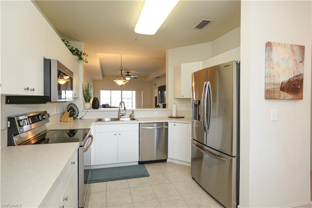 7808 Regal Heron Cir # 2 Property Photo 16