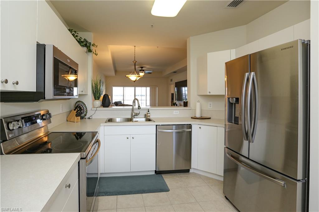 7808 Regal Heron Cir # 2 Property Photo 18