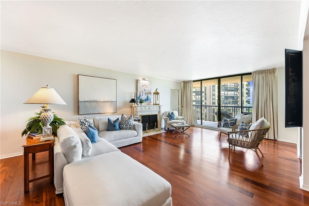 6075 Pelican Bay Blvd # 1105 Property Photo 2