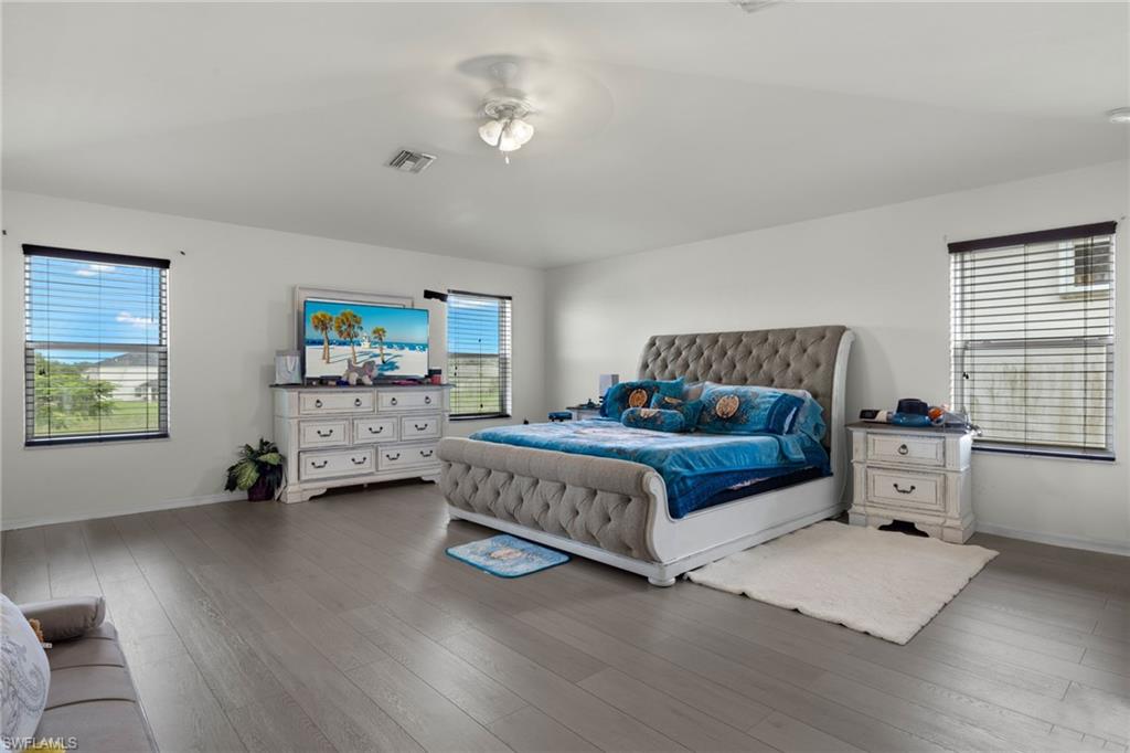 10365 Canal Brook Ln Property Photo 12
