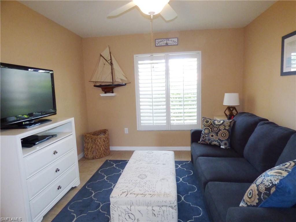 10053 Majestic Ave Property Photo 6