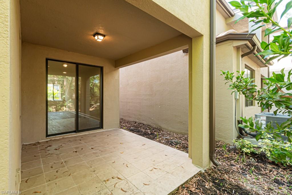26204 Bonita Fairways Blvd Property Photo 7