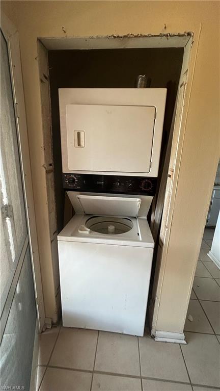 864 Courtington Ln # 12 Property Photo 11