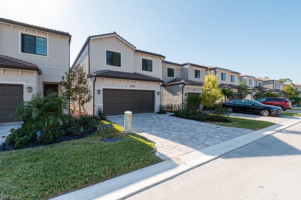 26205 Bonita Fairways Blvd Property Photo 1