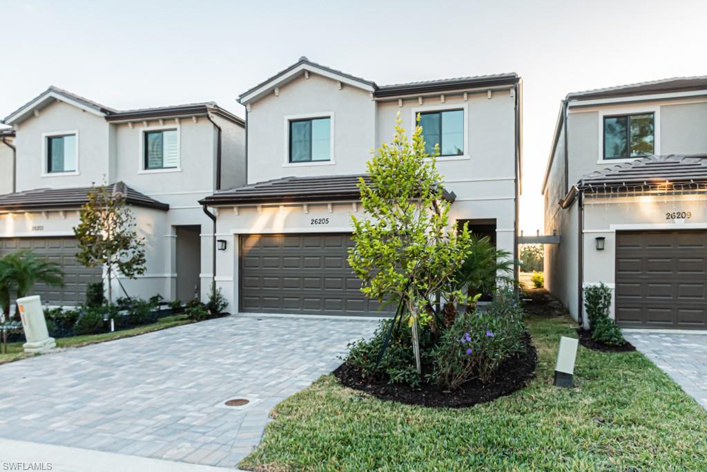 26205 Bonita Fairways Blvd Property Photo 3