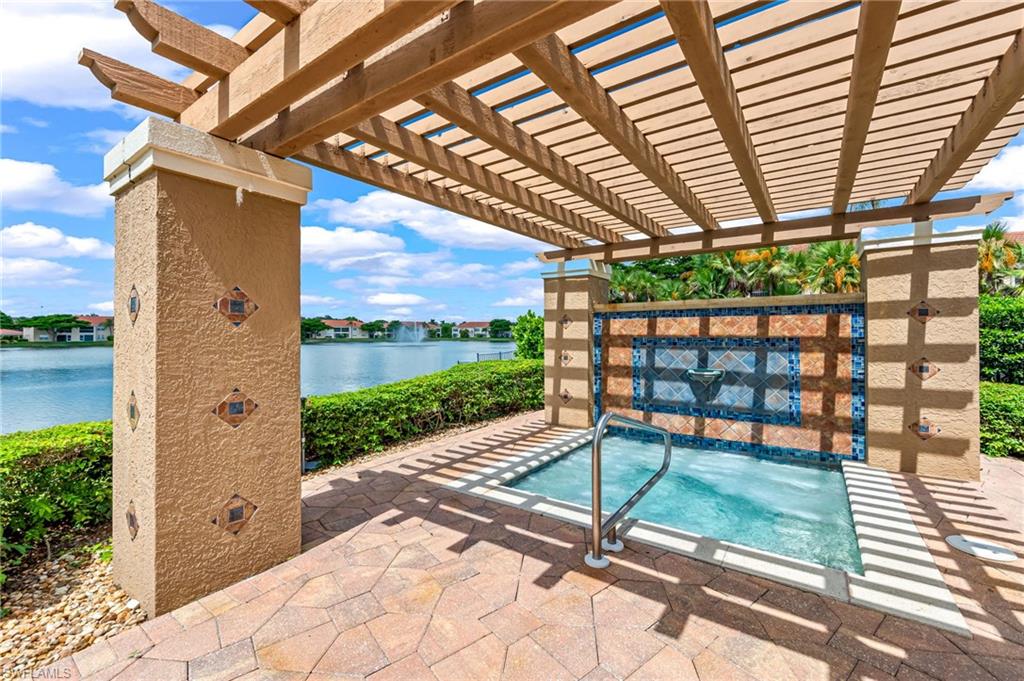 6900 Huntington Lakes Cir # 103 Property Photo 31