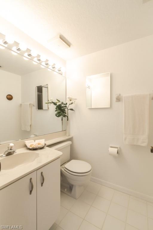 1044 Woodshire Ln # 210 Property Photo 16