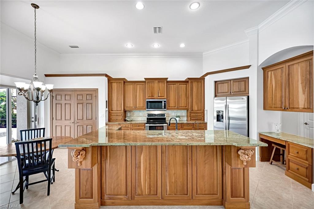 8776 Hideaway Harbor Ct Property Photo 8