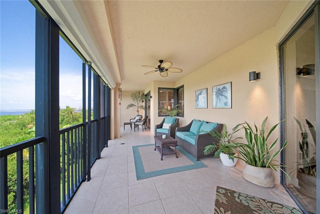 11620 Court Of Palms # 104 Property Photo 5