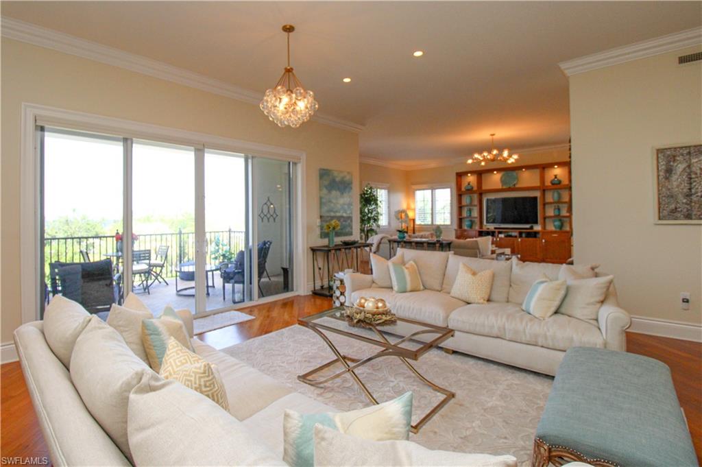 1400 Gulf Shore Blvd N # 301 Property Photo 4