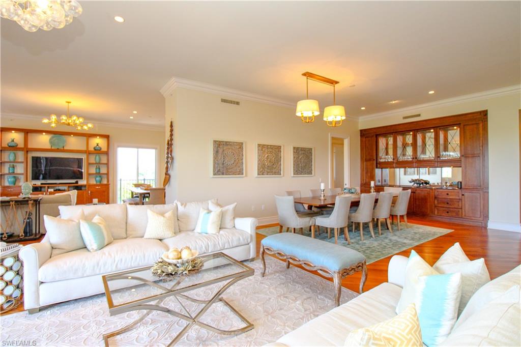 1400 Gulf Shore Blvd N # 301 Property Photo 8
