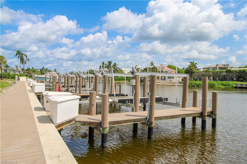 1400 Gulf Shore Blvd N # 301 Property Photo 44
