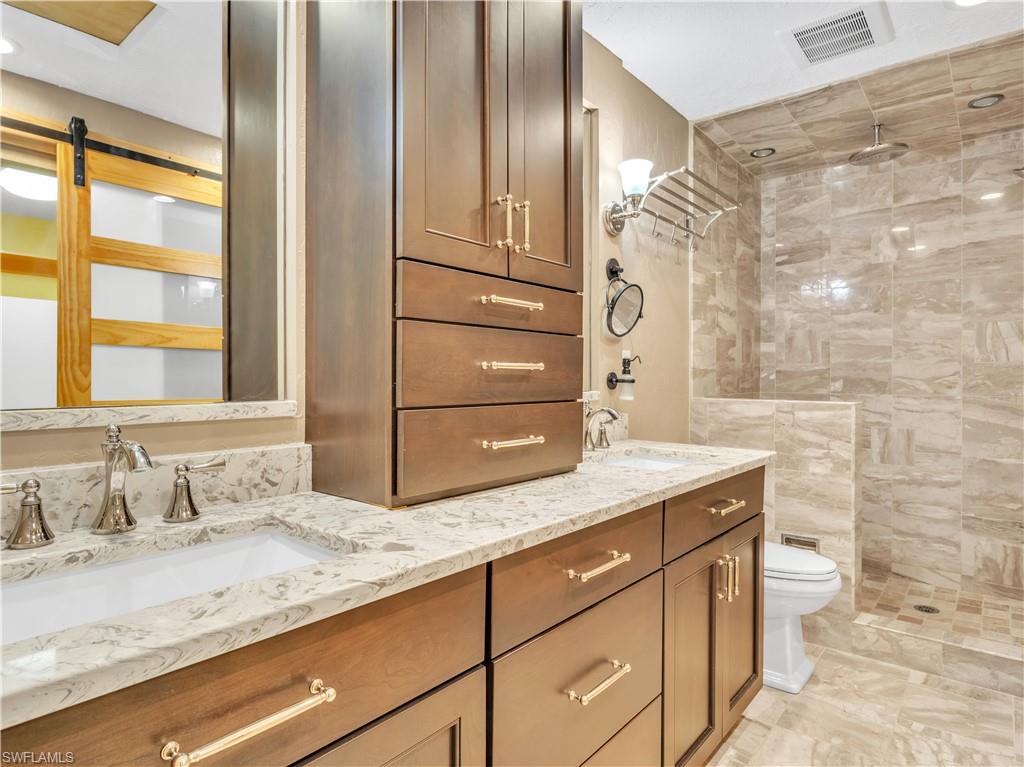 4924 Tudor Dr # 203 Property Photo 19