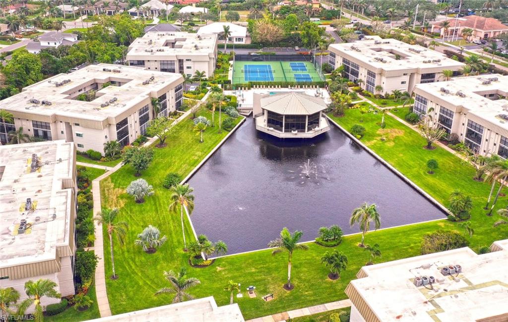 788 Park Shore DR # A19 Property Photo 1