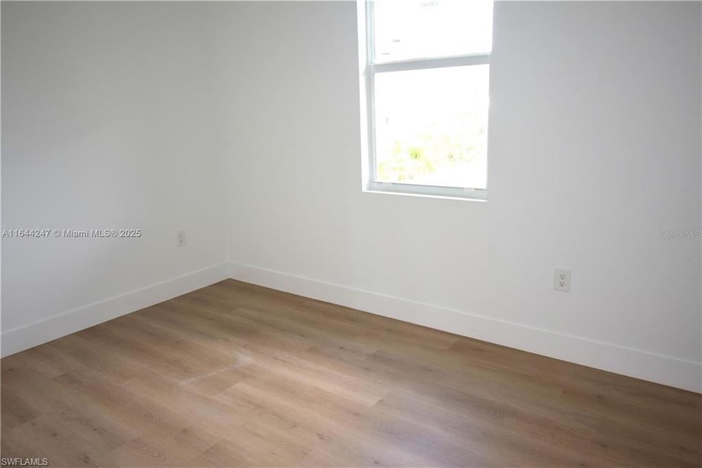 3092 Crowder St Property Photo 14