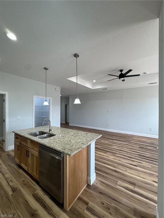7005 Tide Cir Property Photo 4