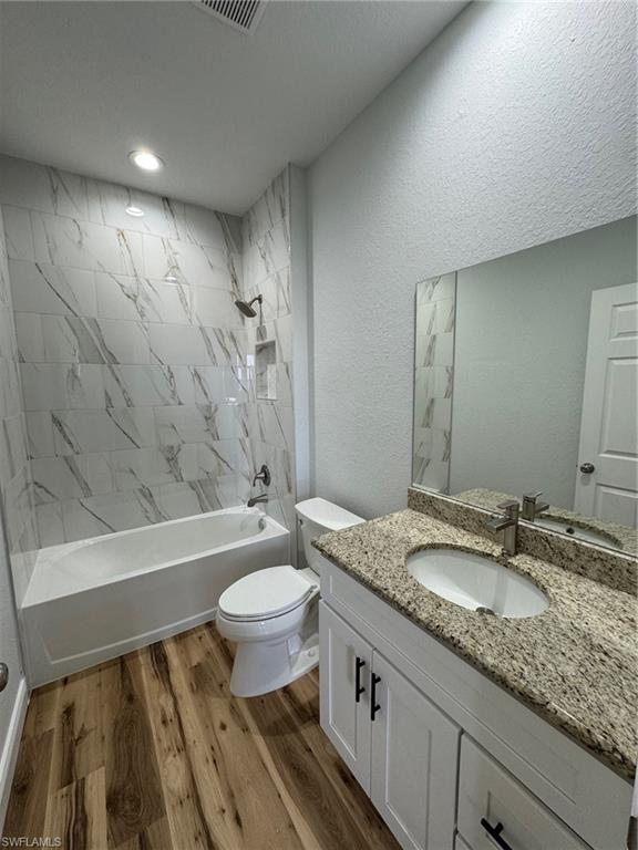 7005 Tide Cir Property Photo 10