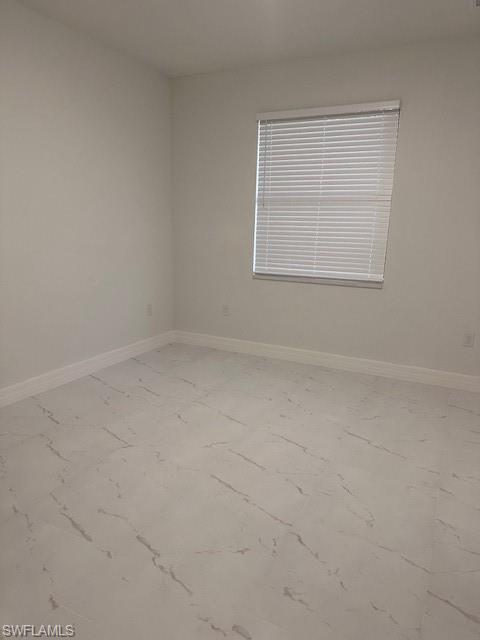 4533-4535 Golfview Blvd Property Photo 15