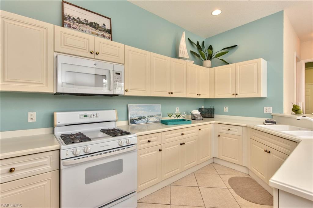 4529 Cardinal Cove Ln # 7 Property Photo 8