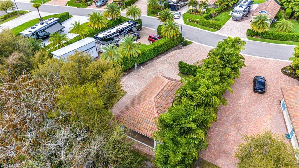 13666 Golden Palms Cir Property Photo 19