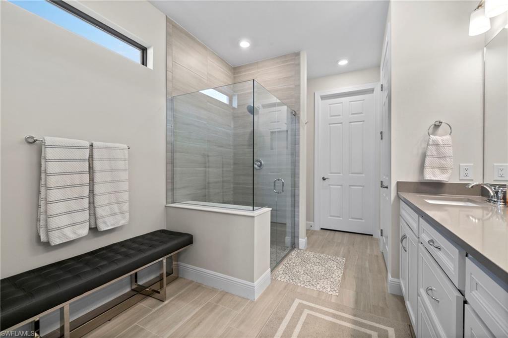 9799 Everglades Dr Property Photo 14