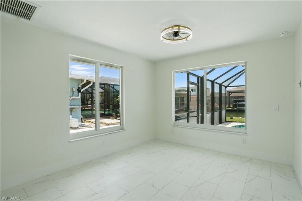 8 Bayview Blvd Property Photo 25