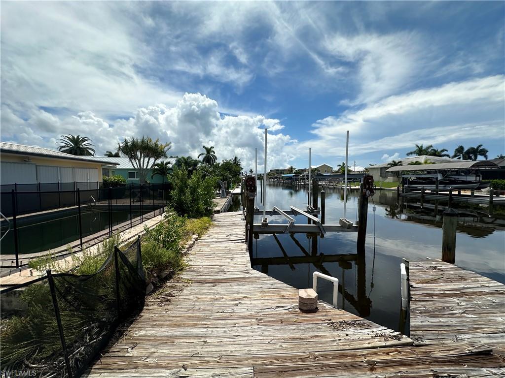 12 Bayview Blvd Property Photo 9
