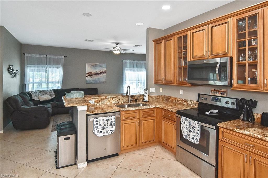 11562 Lake Cypress Loop Property Photo 7