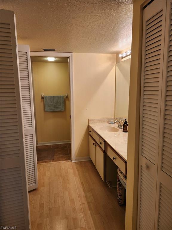 224070205 Property Photo 6
