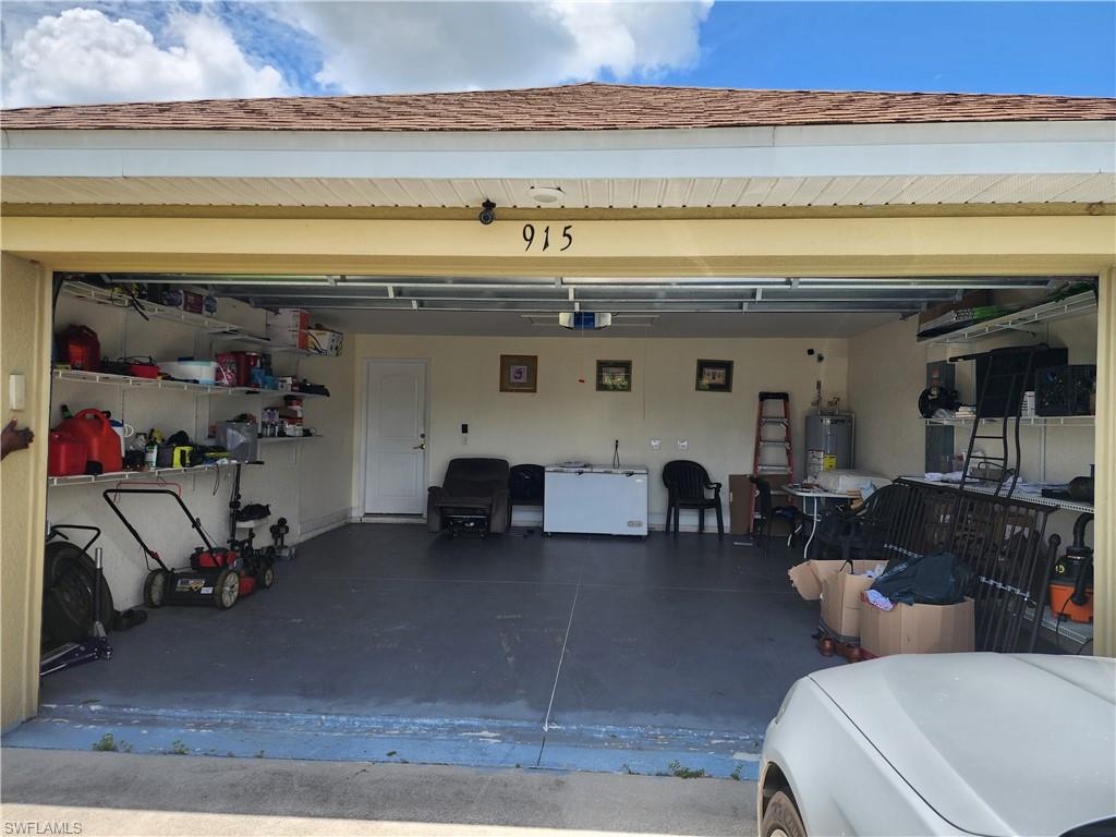 915 Alvin Ave Property Photo 5