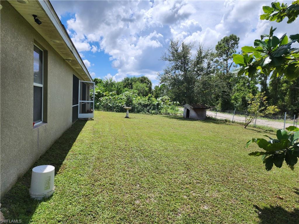 915 Alvin Ave Property Photo 13