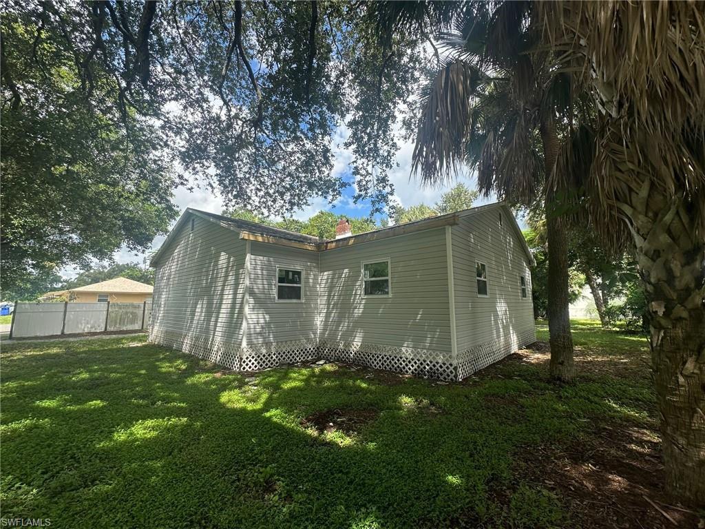 2371 Lafayette St Property Photo 3