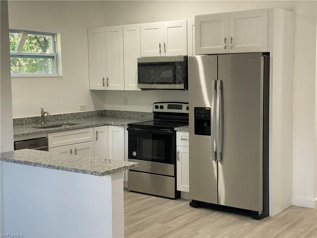 2371 Lafayette St Property Photo 11