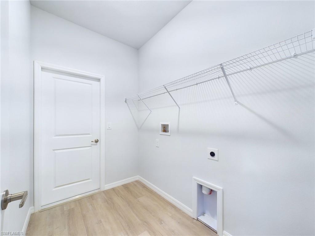 22126 Doris Ave Property Photo 15