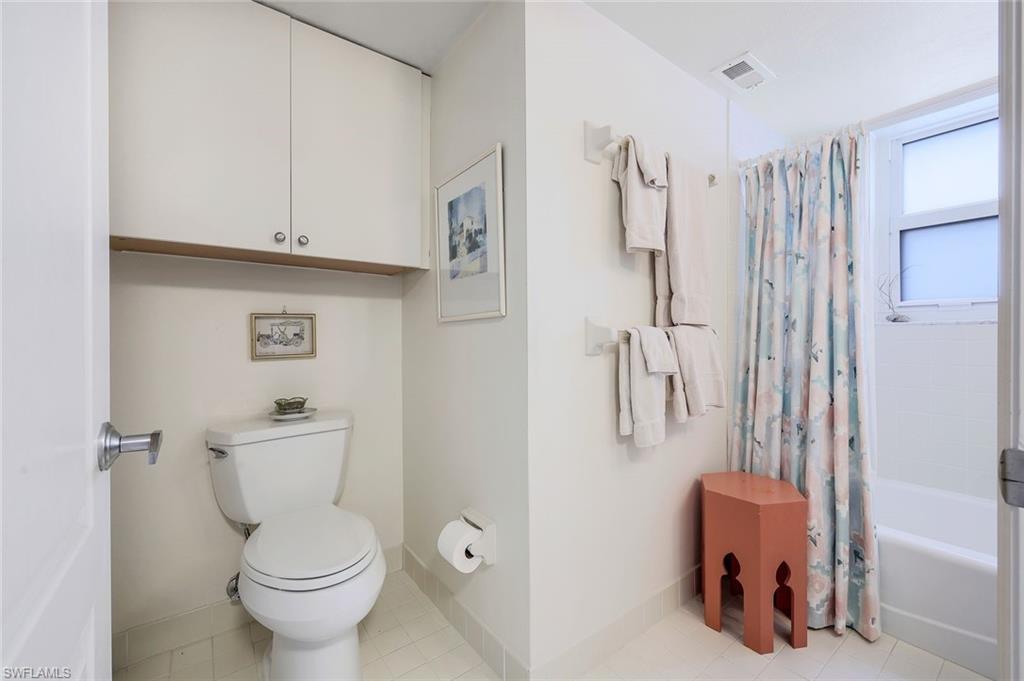 5501 Heron Point Dr # 204 Property Photo 14