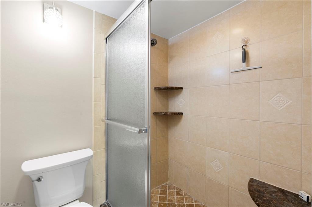 960 Swallow Ave # 203 Property Photo 16