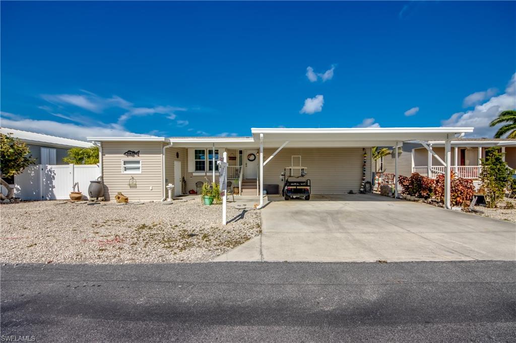 3083 Sloop Ln Property Photo 2