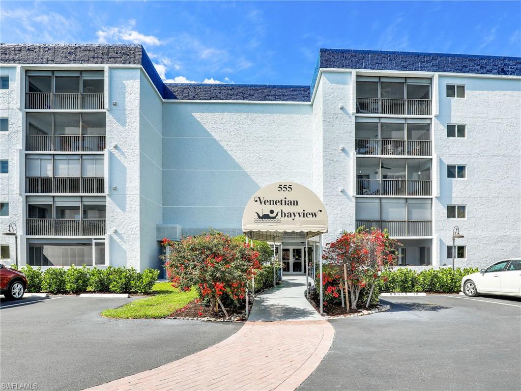 555 Park Shore Dr # B410 Property Photo 3