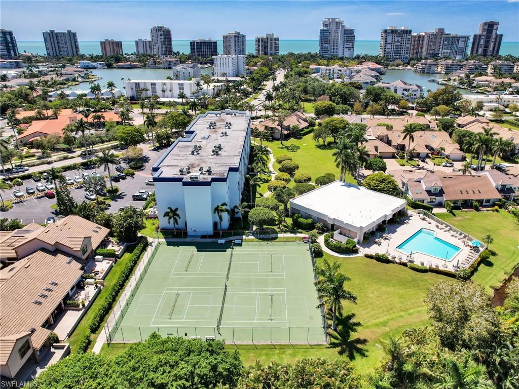 555 Park Shore Dr # B410 Property Photo 30