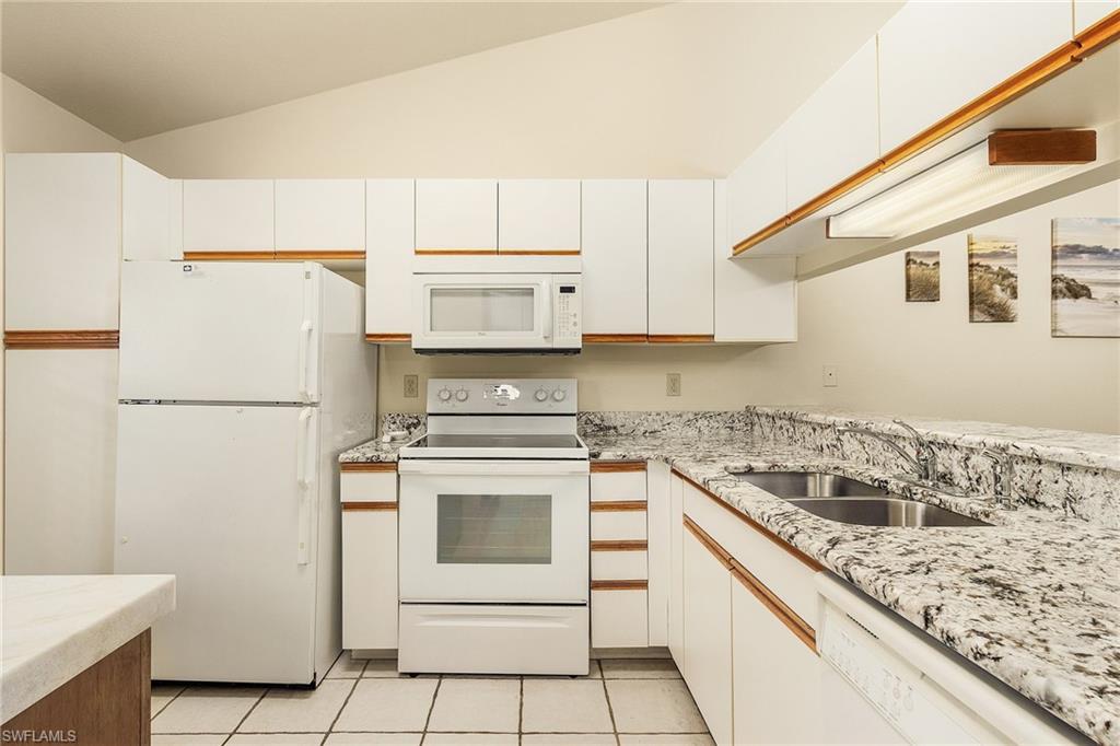 5731 Foxlake Dr # 6 Property Photo 5