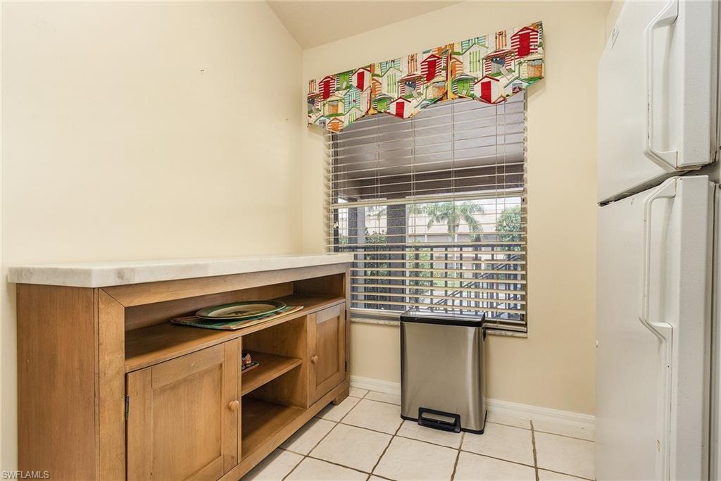 5731 Foxlake Dr # 6 Property Photo 7