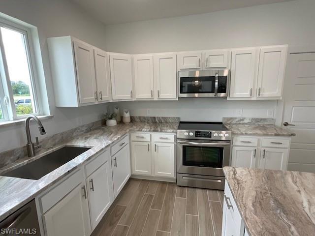 3140 Sweet Gum Dr Property Photo 4