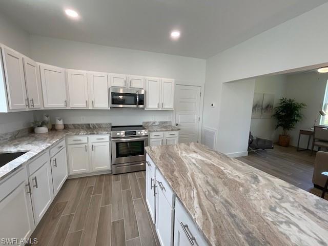 3140 Sweet Gum Dr Property Photo 5