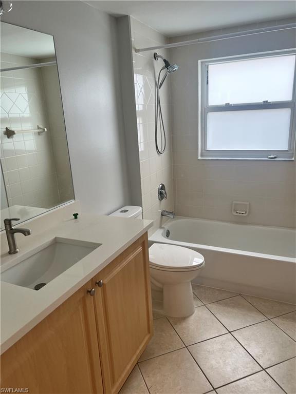 5425 Worthington Ln # 104 Property Photo 10