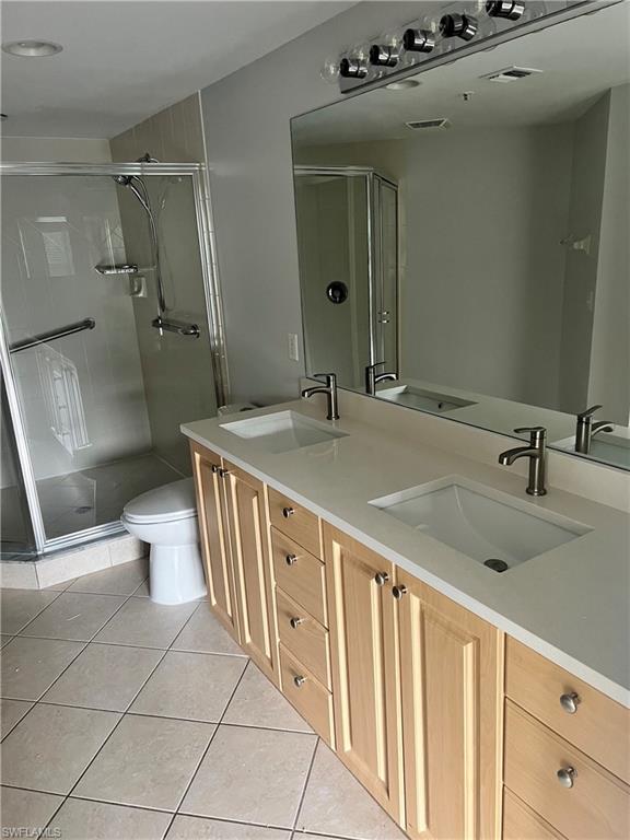 5425 Worthington Ln # 104 Property Photo 14