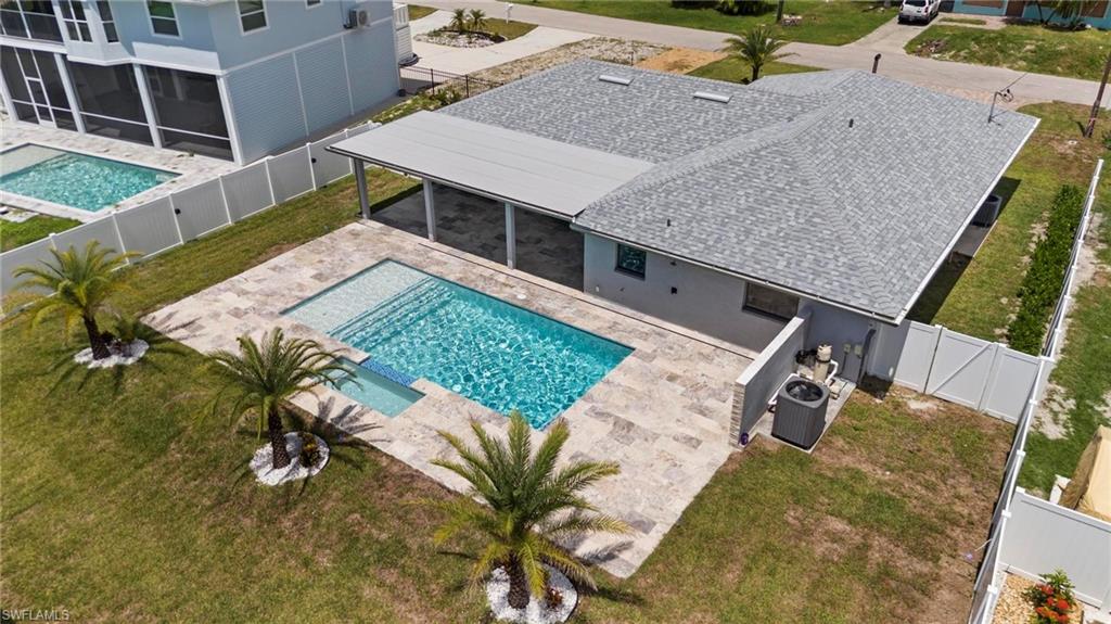 7940 Buccaneer Dr Property Photo 4