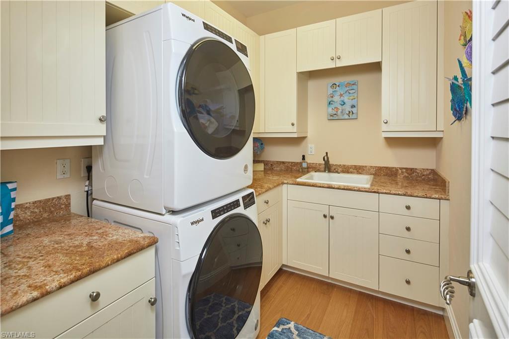 377 Pirates Bight Property Photo 13