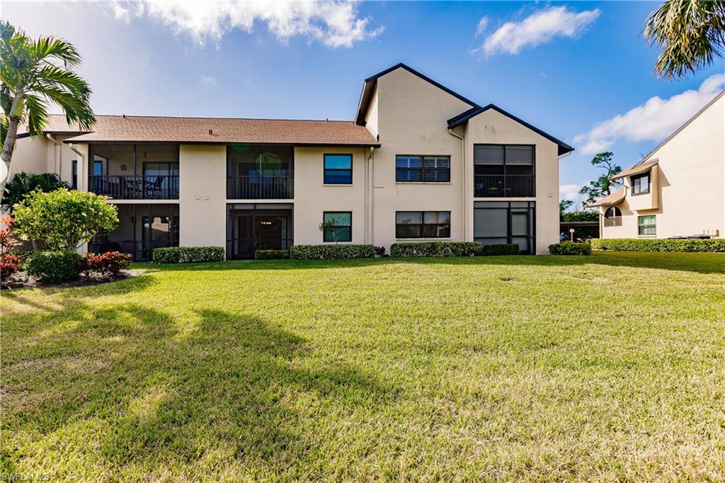 8715 Charter Club Cir # 2 Property Photo 16